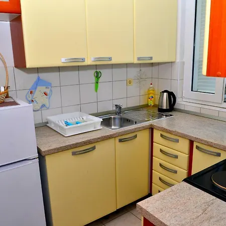 Apartment Apartman M&m *
